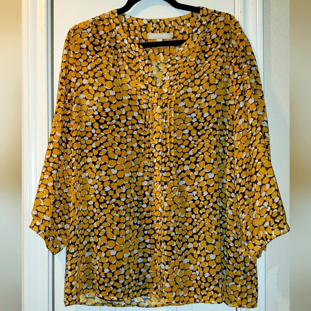 XL Banana Republic Women's Navy and Yellow Blouse